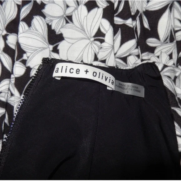 Alice + Olivia Delora Black White Floral Pencil Knit Dress 6